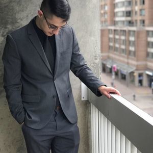 Meet your Posher, Tyler